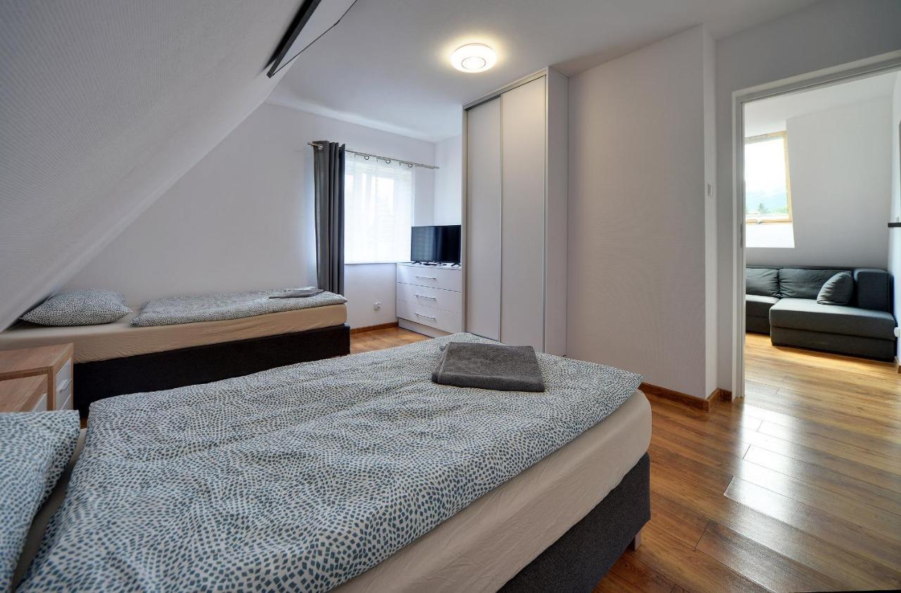 Mega Widok Apartment ชกลาร์สกา ปอเรมบา ภายนอก รูปภาพ