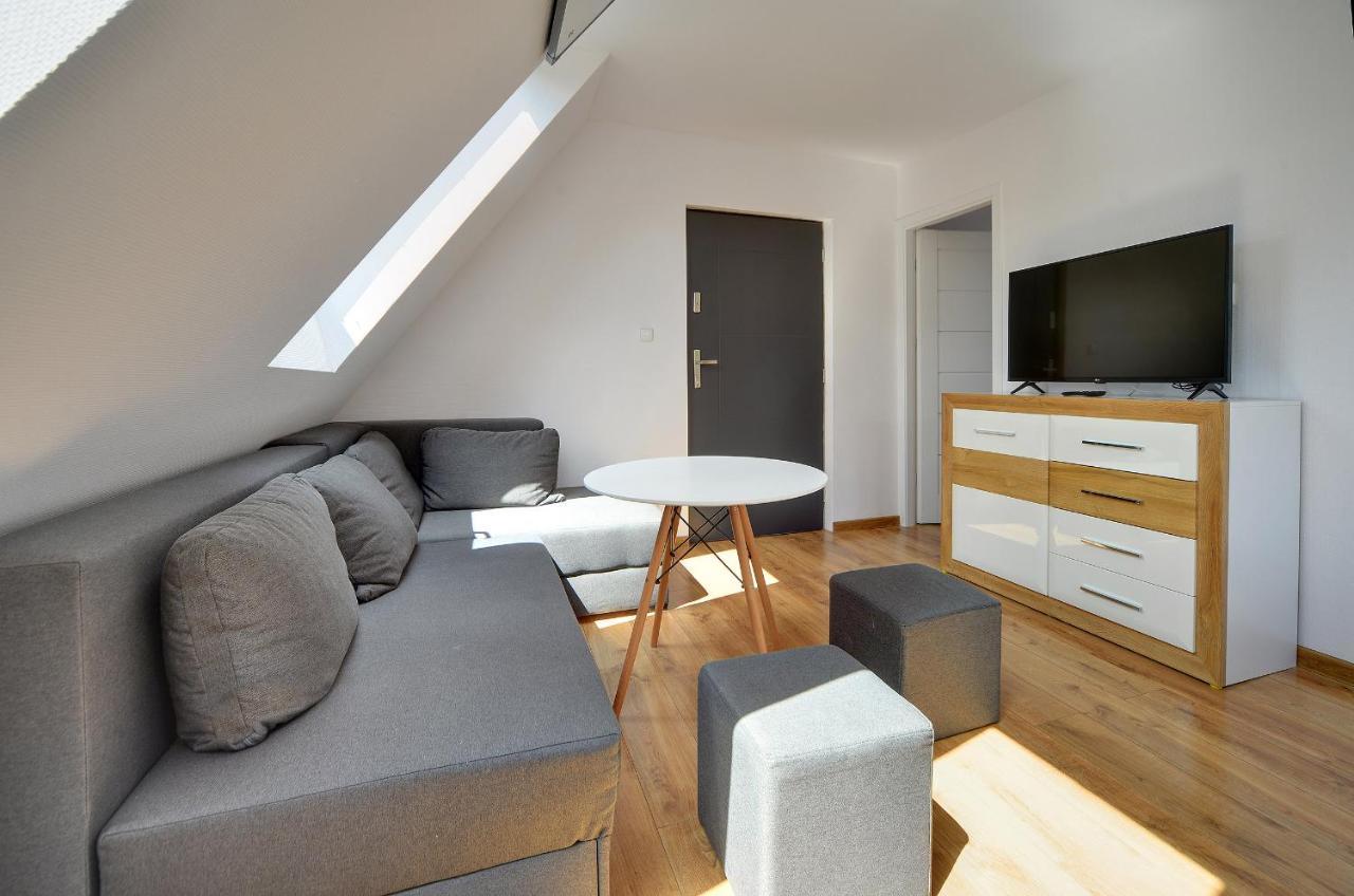 Mega Widok Apartment ชกลาร์สกา ปอเรมบา ภายนอก รูปภาพ
